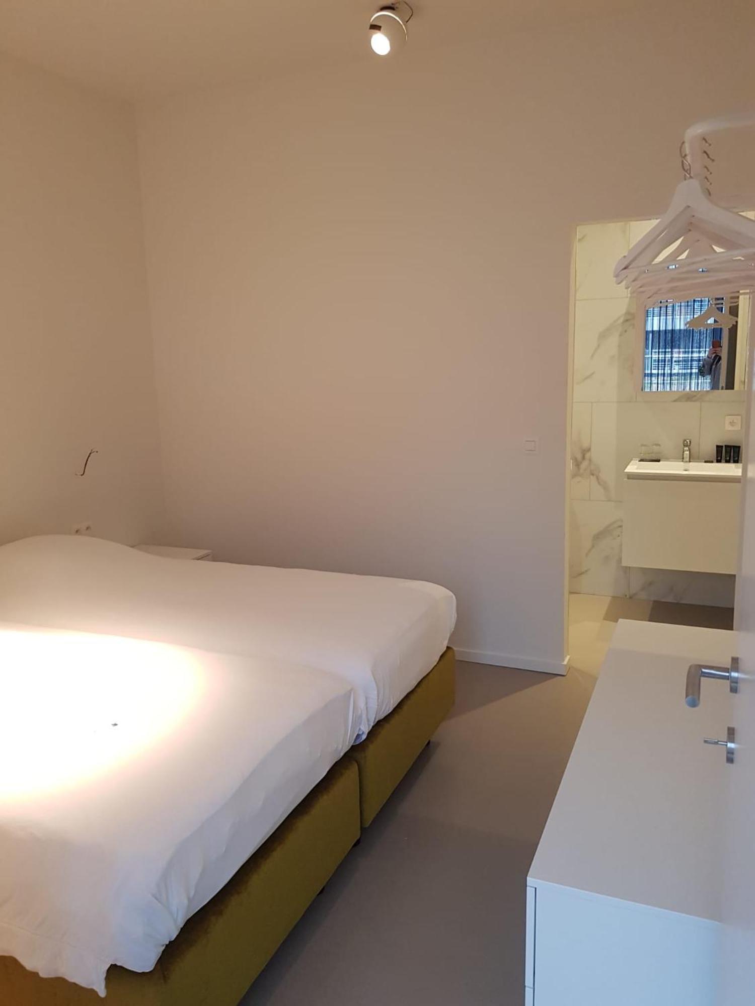 Hotel Corbie Geel Bilik gambar